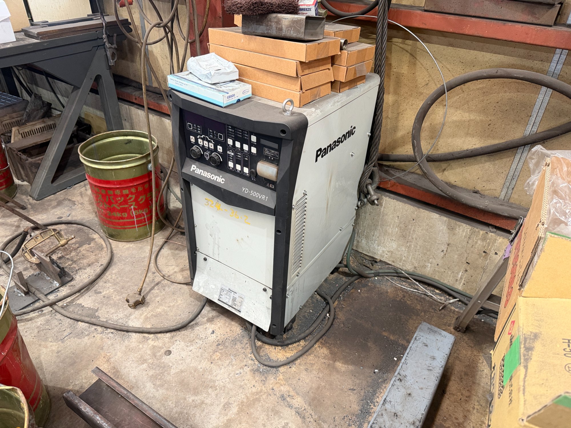 半自動アーク溶接機 Panasonic YD-500VR1